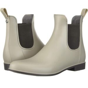 NWOB Sam Edelman Tinsley Rain Boot, Dove Grey, 6 M US